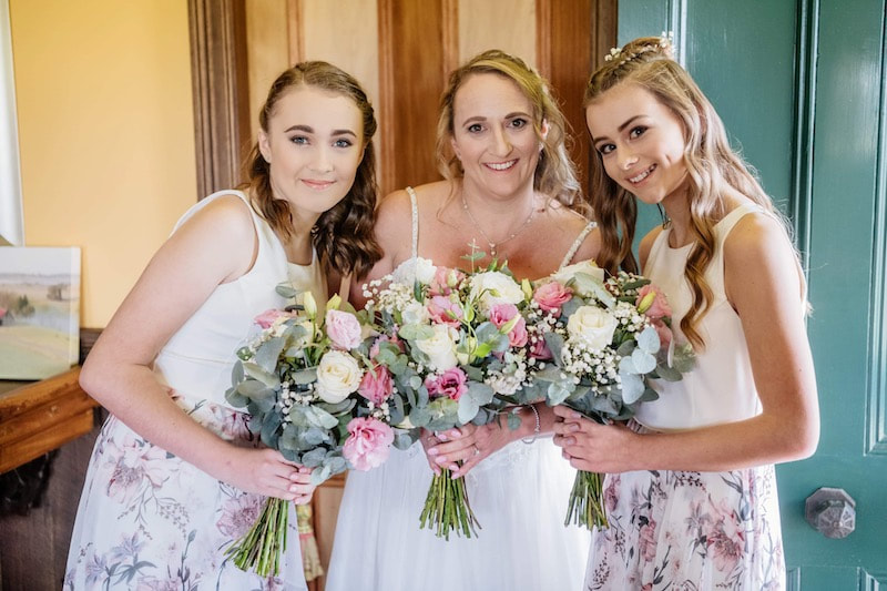 Bride and bridesmaids flowers